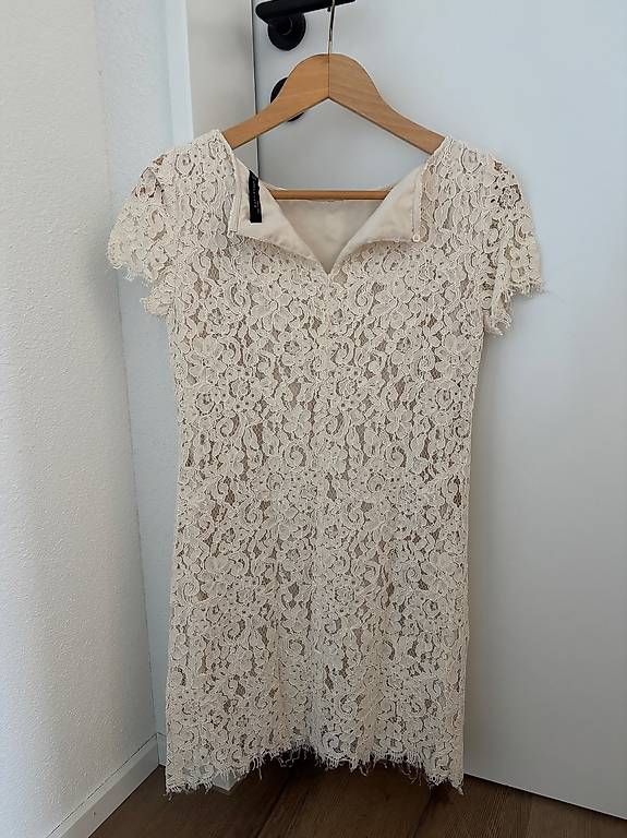 Vestiti: Spitzenkleid – Usato da Rothenthurm venduto da Corinne116 3