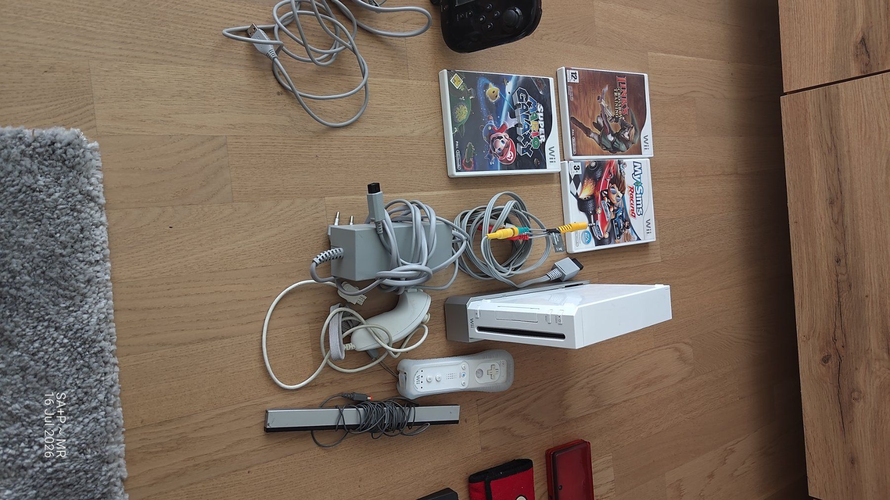 Nintendo Console: Nintendo Mega-Bundle: Wii U, Wii, 3x 3DS & Top-Spiele – Usato da Rafz venduto da M_ripp 2