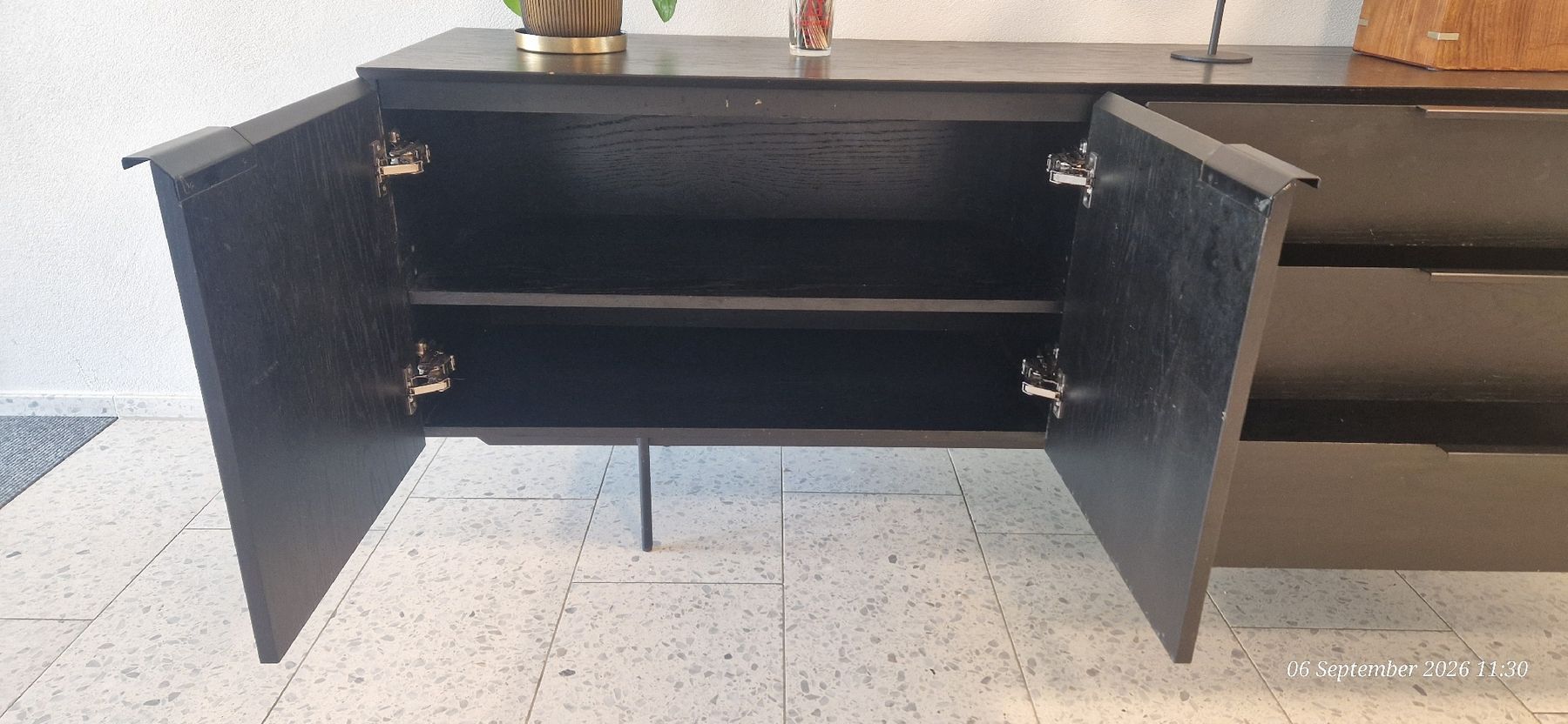 Cassettiere: Zuiver - Travis Sideboard Schwarz – Usato da Küssnacht am Rigi venduto da bvd_8lzh 4