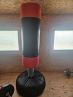 Freistehender Boxsack ab 1.-