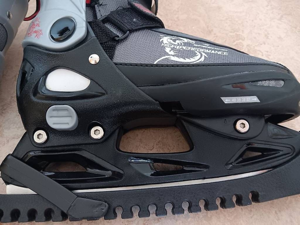 Schlittschuhe: Grössenverstellbare Schlittschuhe – Gebraucht aus suhr von nin_87jp 3