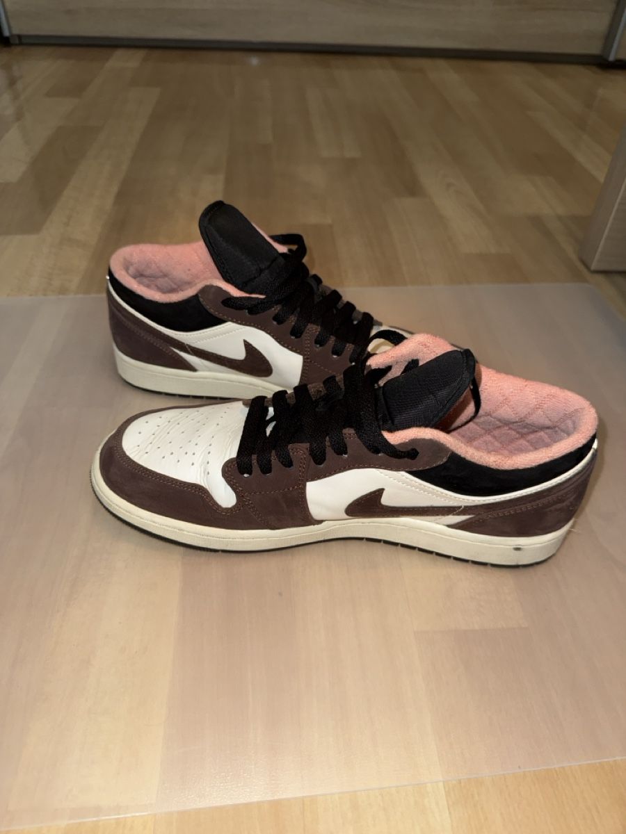 Herrenschuhe: Jordan 1 Low Mocha EU 45 – Gebraucht aus Romanshorn von Bejhan.r