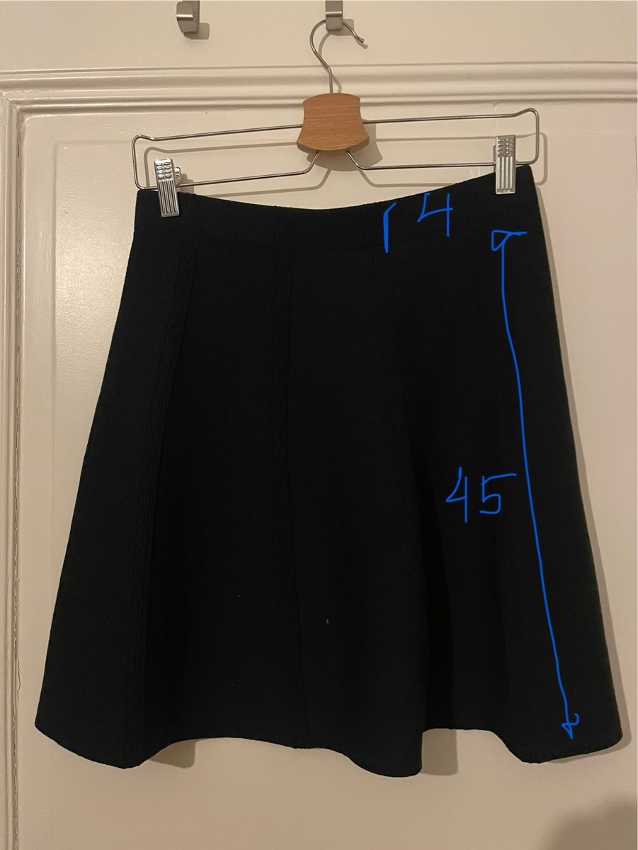 Gonne: 2x Jupe für 5 CHF – Nuovo (secondo la descrizione) da Basel venduto da Blumi_13