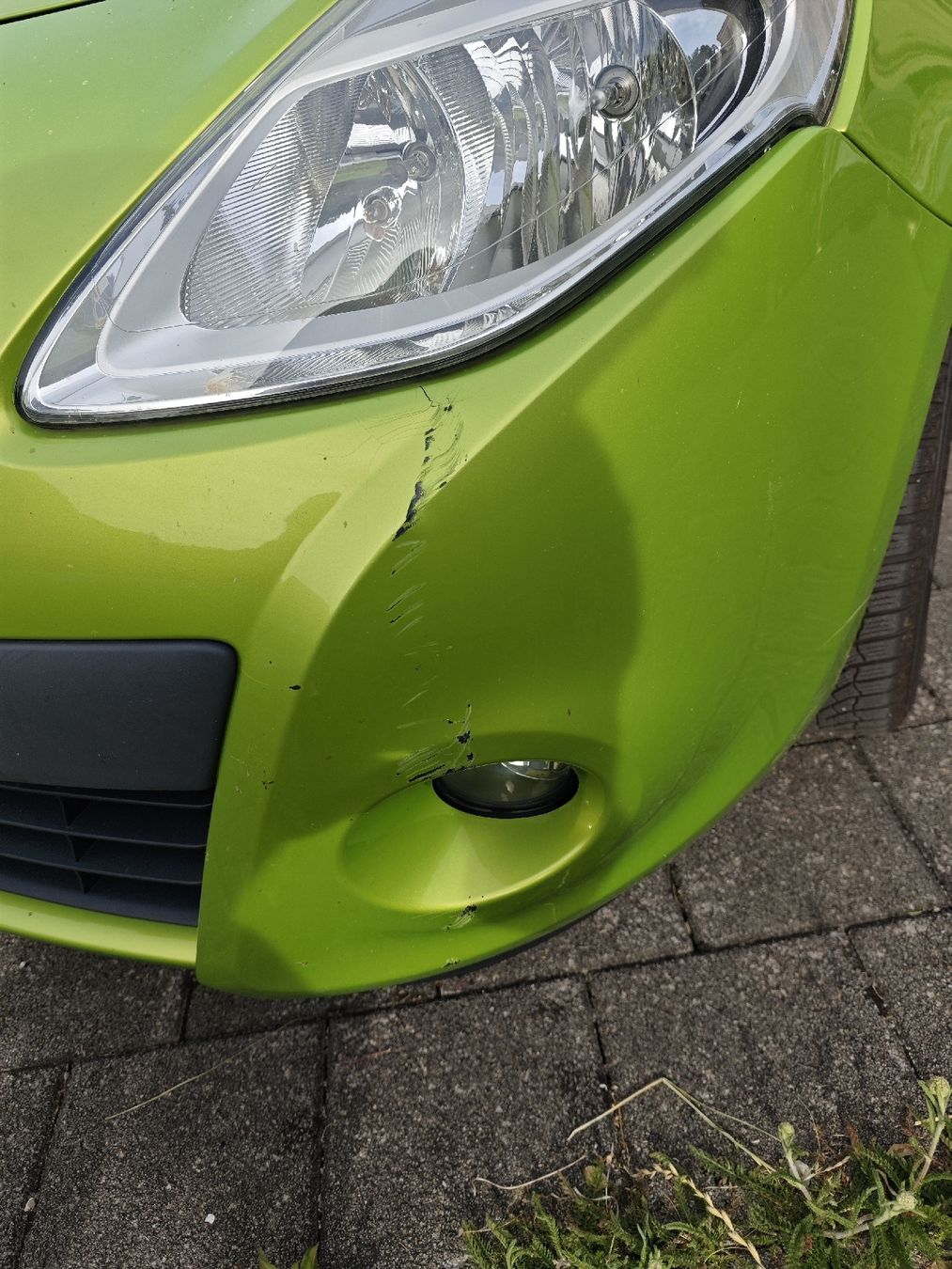 Renault Automobili: Renault Clio – Difettoso da Spiringen venduto da Rege0