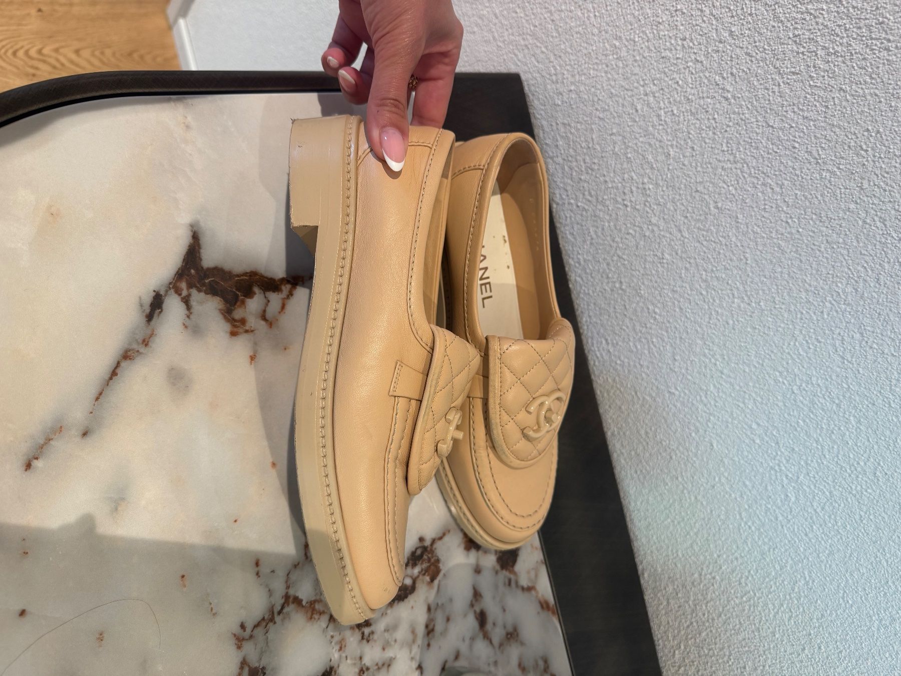 Chanel Scarpe da donna: Chanel Loafer Moccasin – Usato da Reinach AG venduto da MineD 2