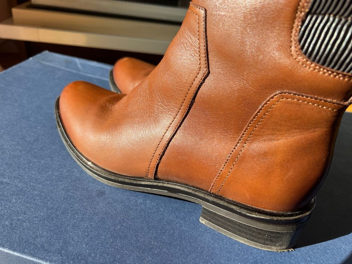 Damenschuhe: Caprice Stiefel size 36 – Gebraucht aus Zürich von dor_9l9g 3