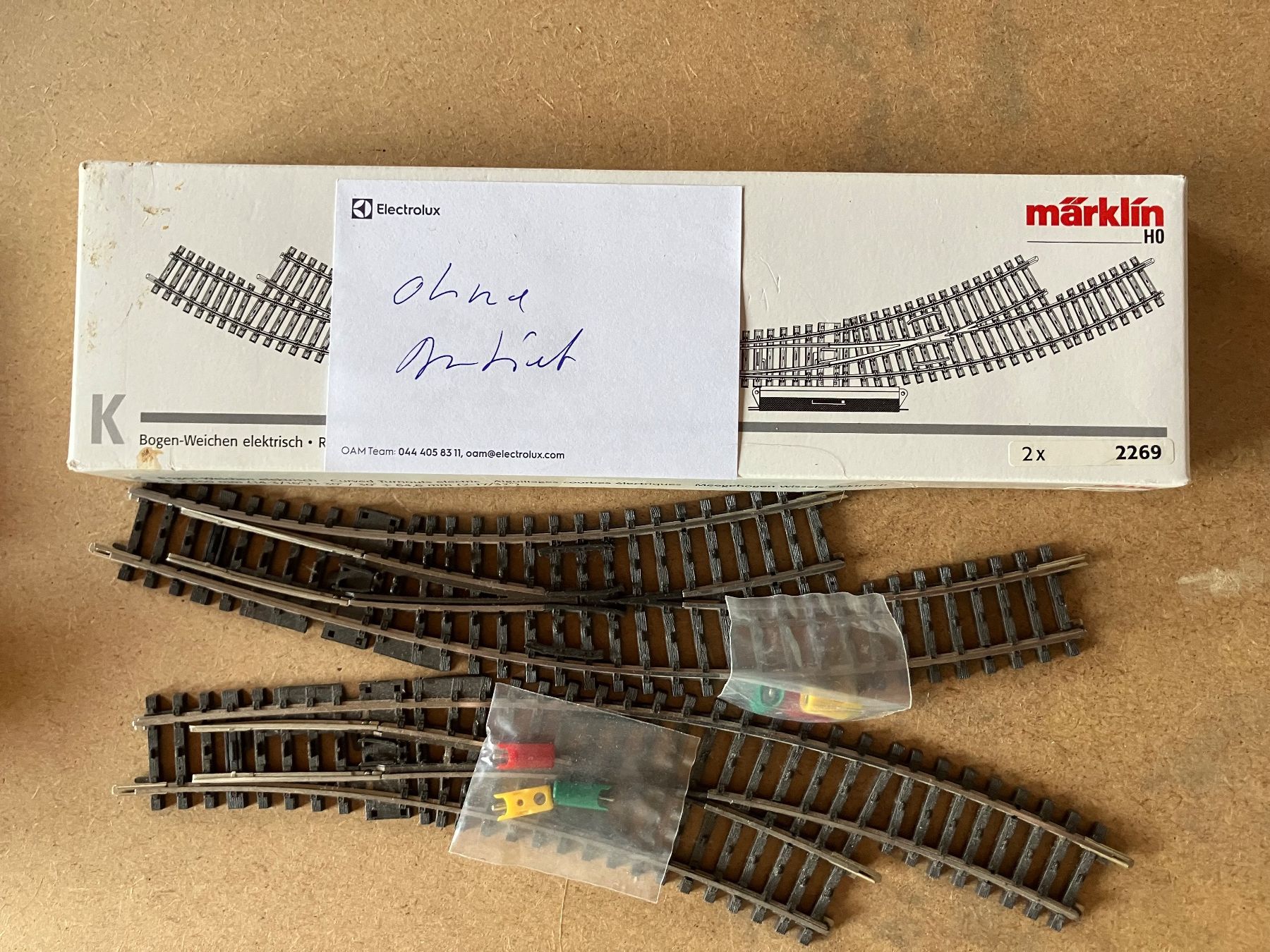 Märklin Modellini di ferrovie: K Gleis Bogenweichepaar 2268/2269 – Nuovo e nell'imballaggio originale da Mont Tramelan venduto da Oktober1958