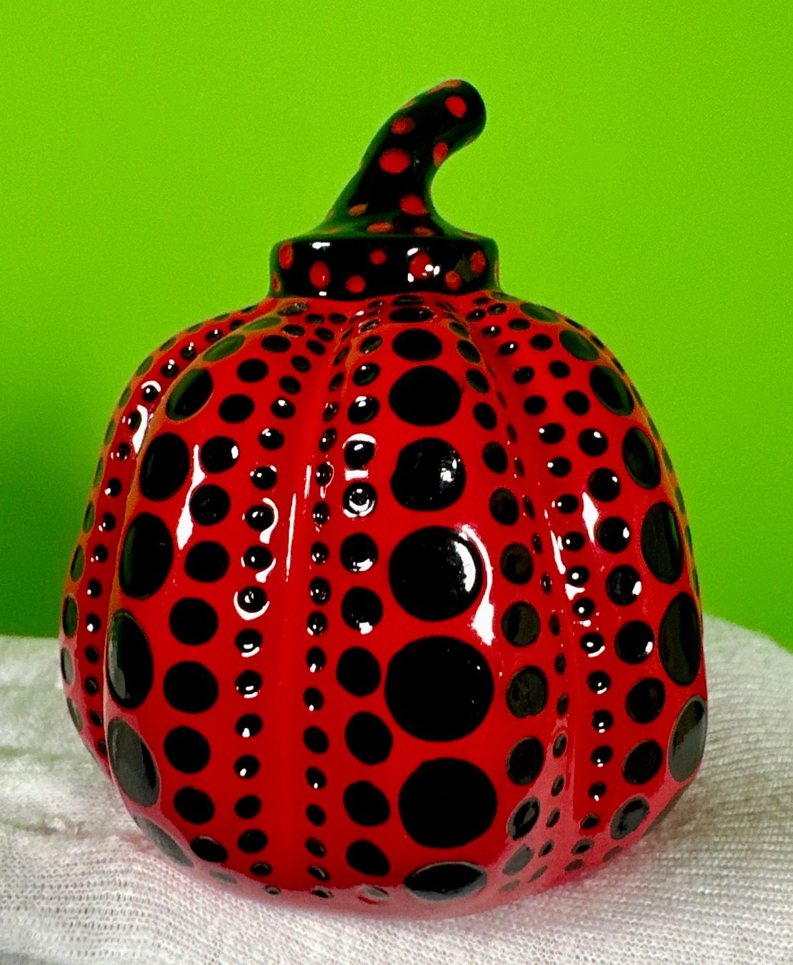 Sculture & Statue: Yayoi Kusama Pumpkin Figur – Usato da Horgen venduto da eli_9xdn 6