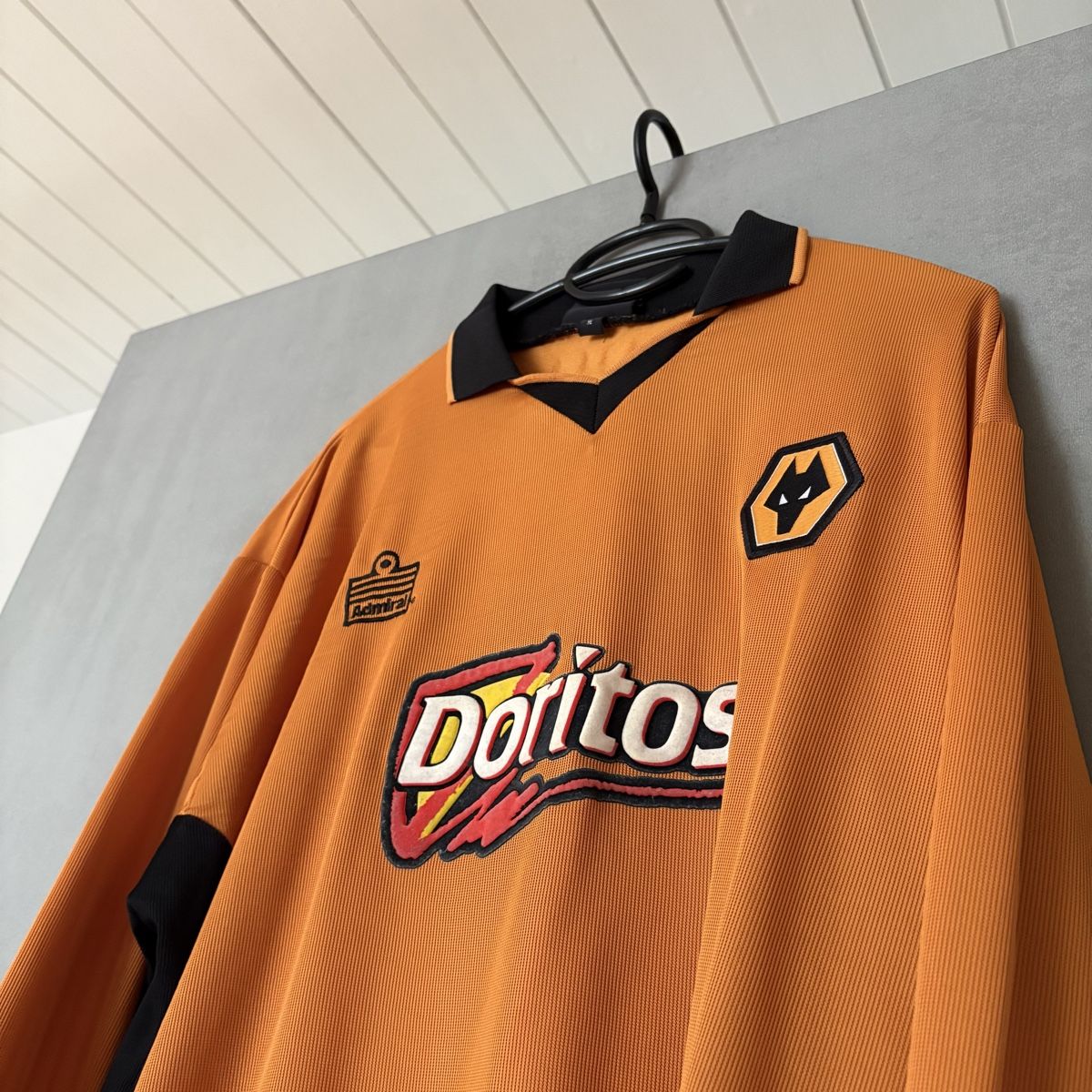 Canottiere & Pantaloni: Fc Wolverhampton Wanderers Trikot Admiral – Usato da Winterthur venduto da LaBodega 2