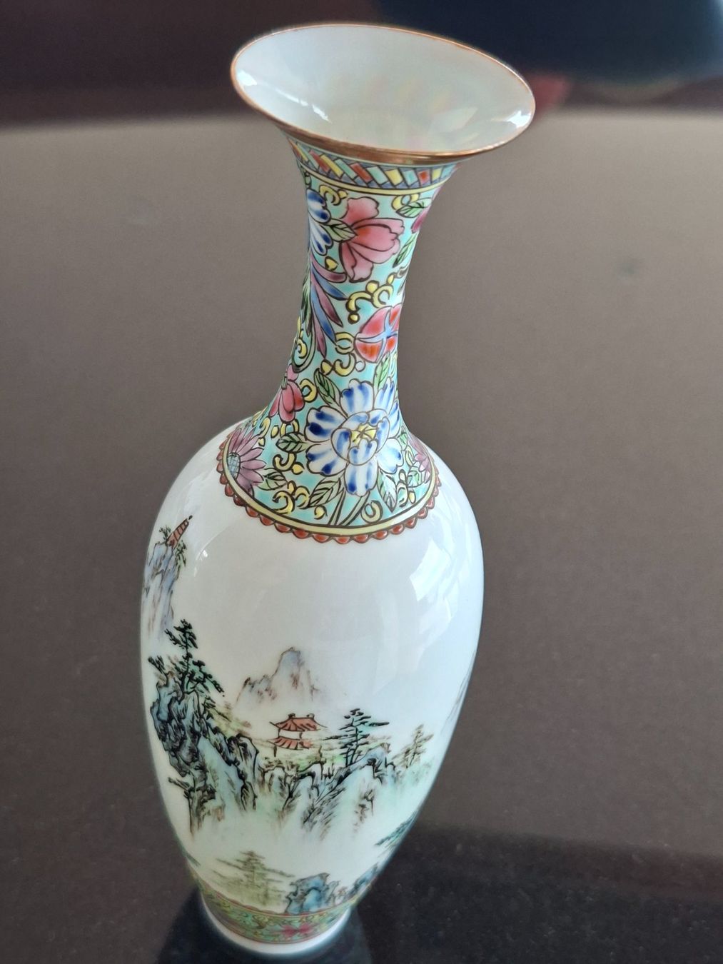 Vasi & Recipienti: Chinesische Vase – Nuovo e nell'imballaggio originale da Uttwil venduto da Benpaul 2
