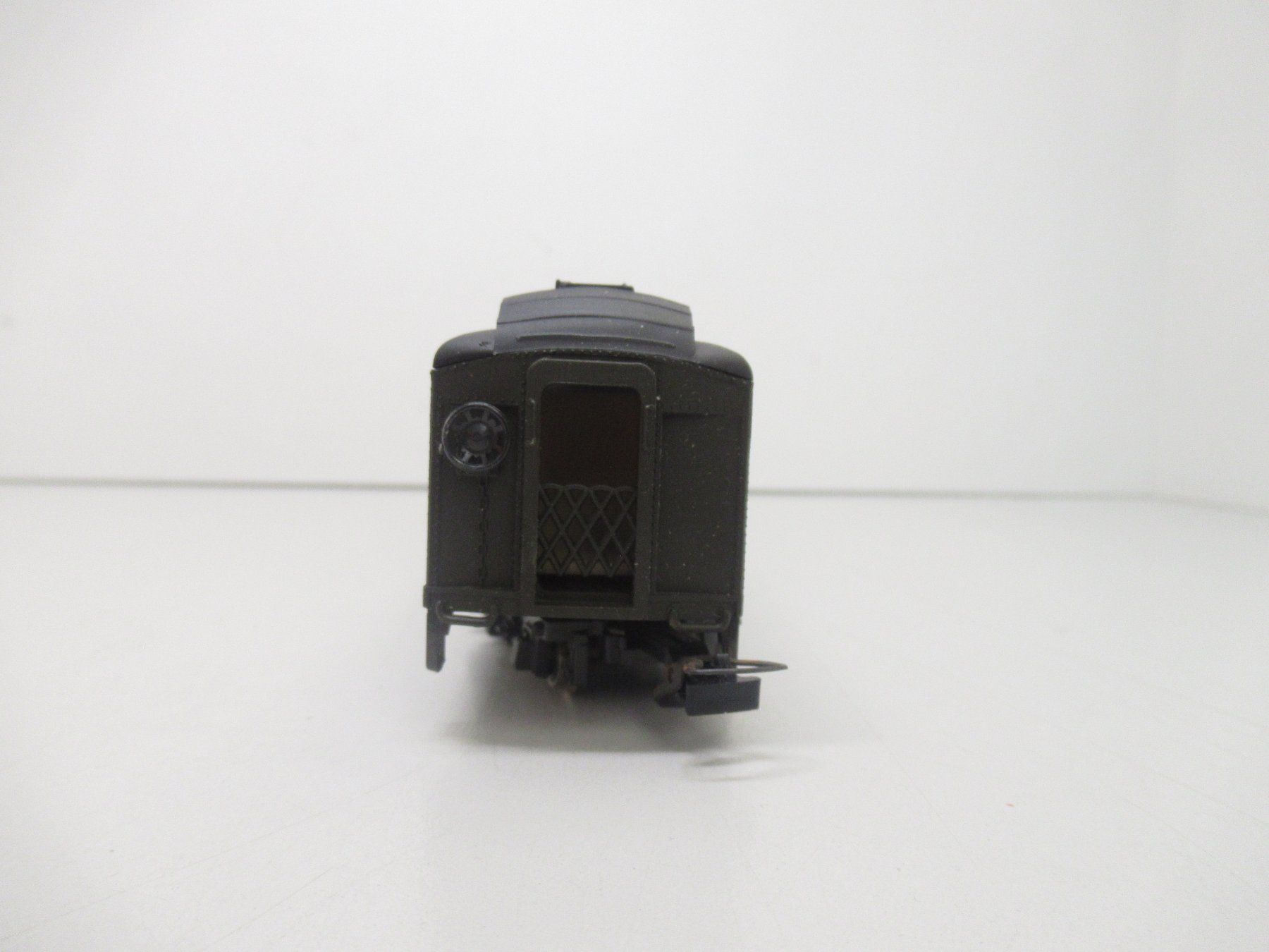 Rivarossi Modellini di ferrovie: Rivarossi 2675 Pullman Observation Car New York Central DC – Usato da Basel venduto da mhmarken 4