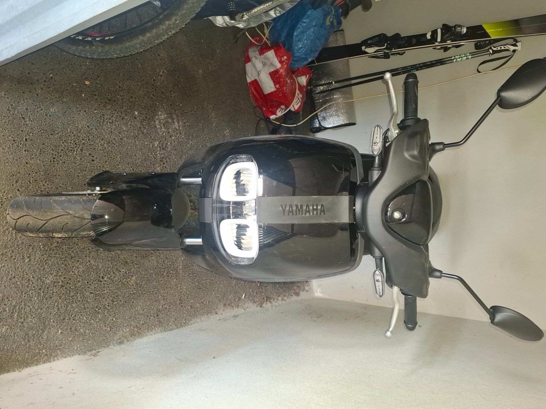 Yamaha Scooters: Scooter yamaha – D'occasion à Riaz par sam_lf6l 1