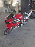 Yamaha YZF-R1