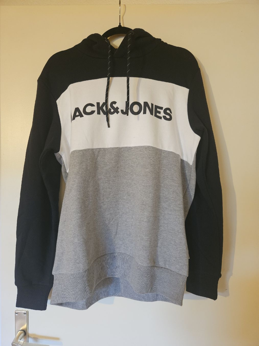 Jack & Jones Maglioni & Felpe: Sweat-shirt Jack&Jones – Usato da Fontenais venduto da zizatie