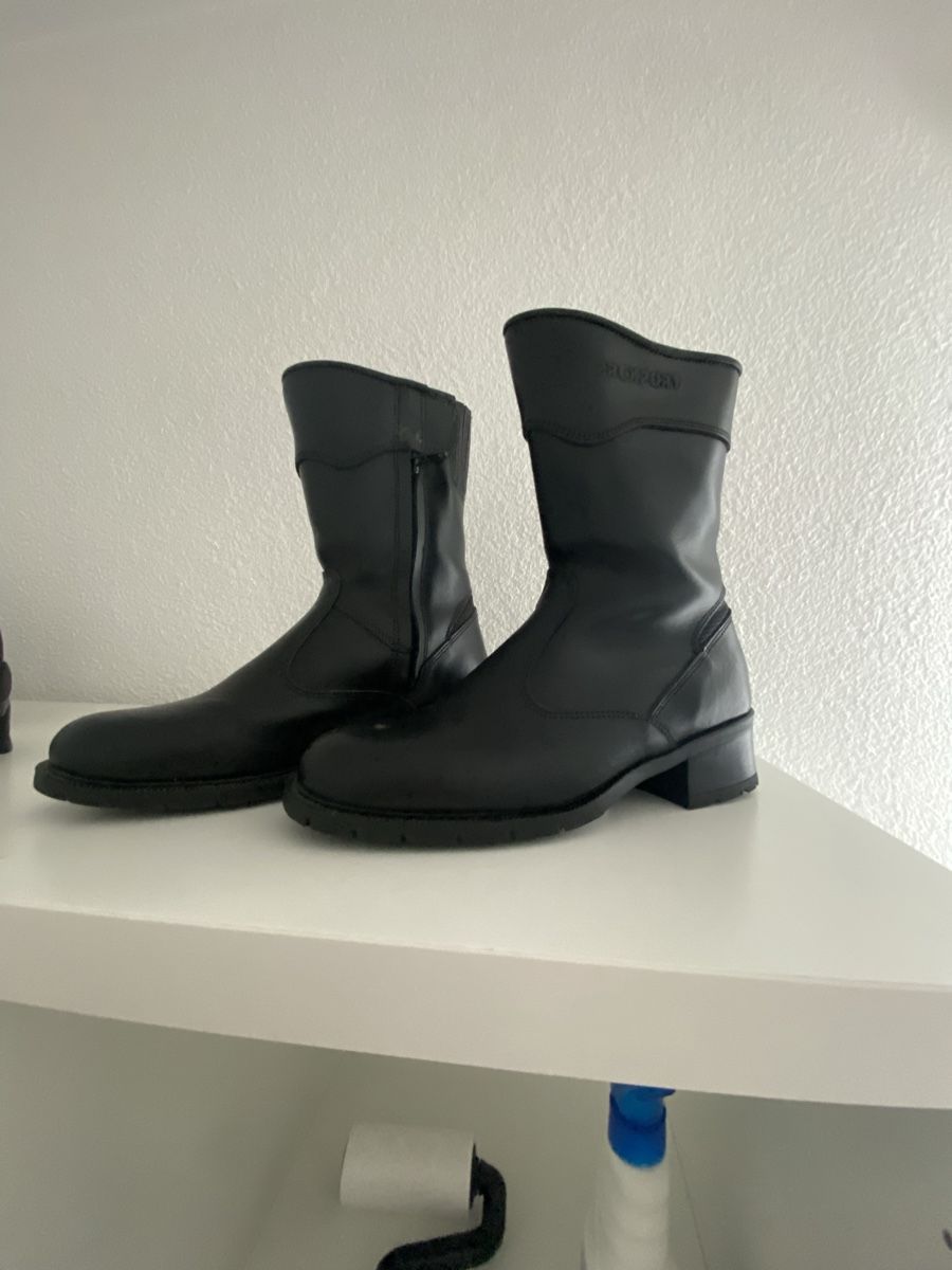 Lotti di vestiti: Motorradbekleidung – Usato da bettlach venduto da MaMaAll 4