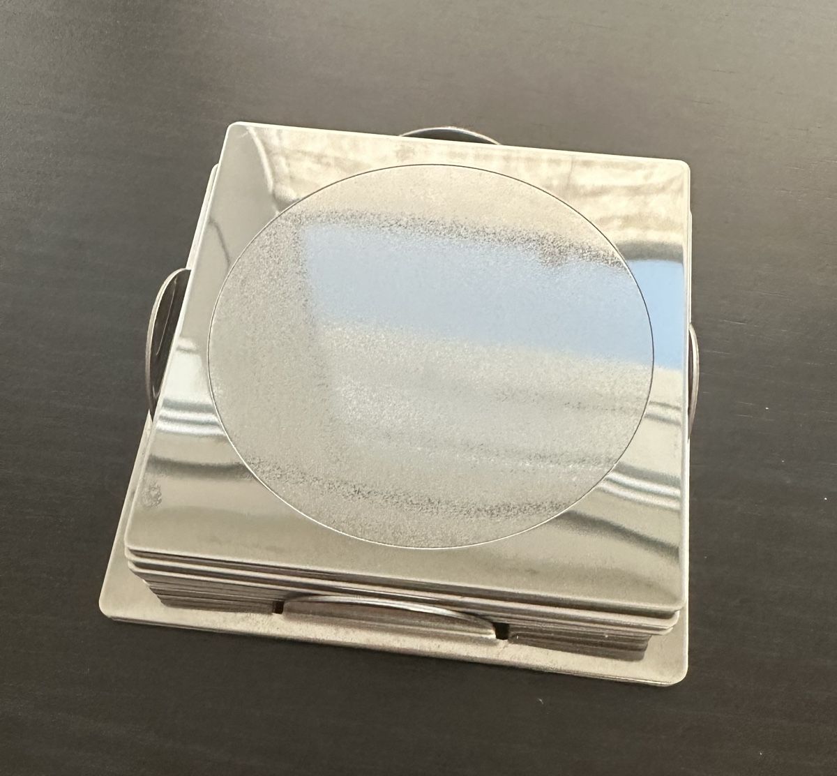 Untersetzer: 6 Edelstahl Glasuntersetzer mit Halter – Gebraucht aus Münsingen von Innchen