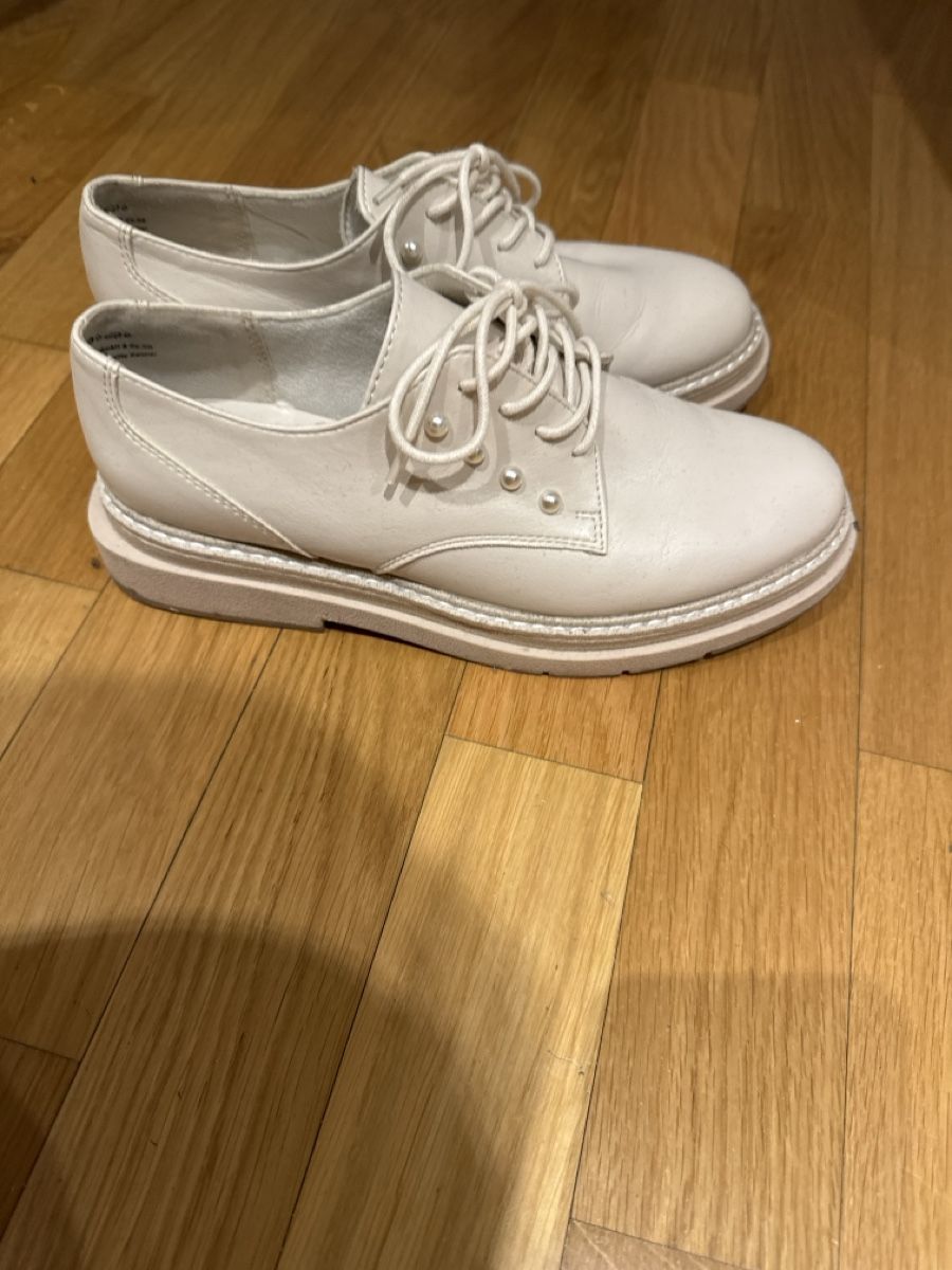 Damenschuhe: Halbschuh – Gebraucht aus Kreuzlingen von eli_qm8d 1