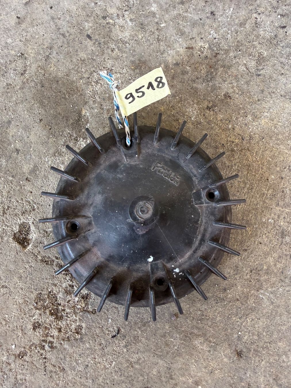 Fantic Mofa-Ersatzteile: Fantic Mofa Lüfterrad – Gebraucht aus Fahrni b. Thun von berger_tuning34