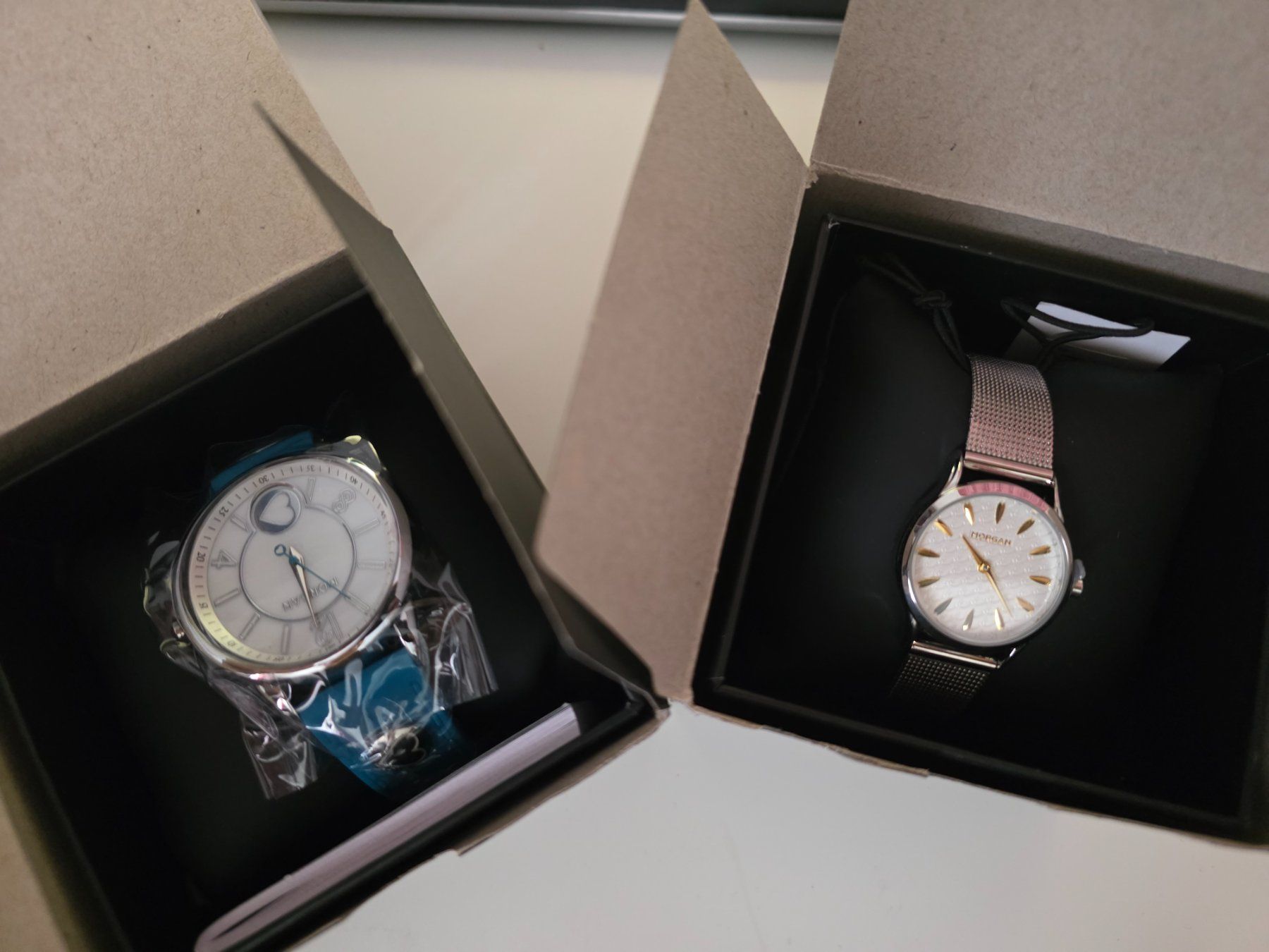 Orologi: 2x Montres MORGAN neuves – Nuovo e nell'imballaggio originale da Yverdon-les-Bains venduto da rogi80