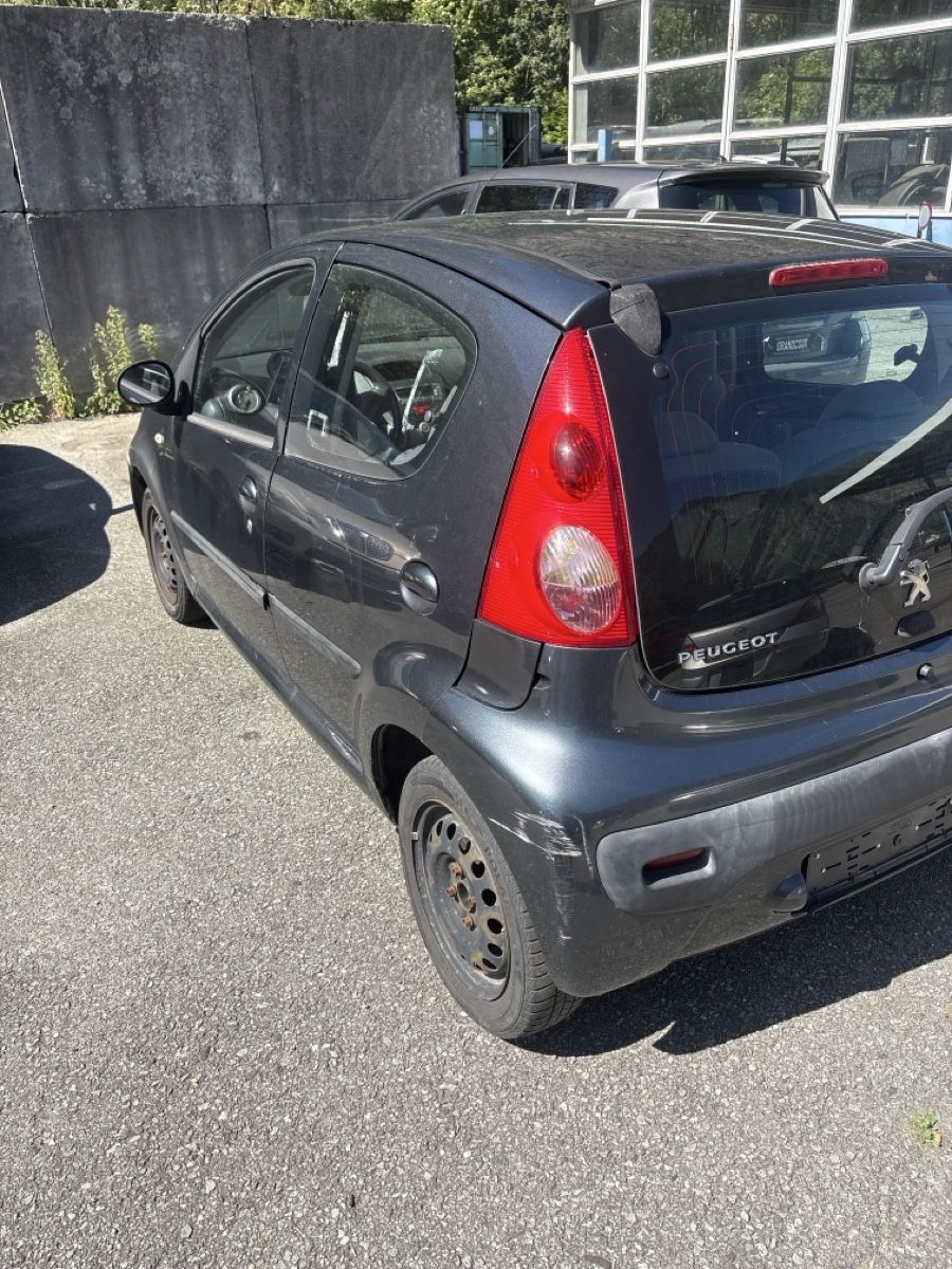 Peugeot Autos: Peugeot 107 1.0 – Defekt aus Vernayaz von jonvs 3