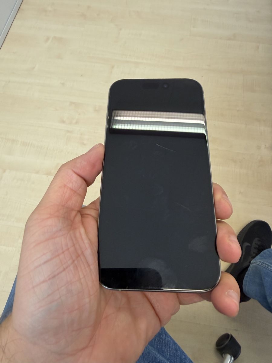 Apple Portables: iPhone 15 Pro 128 GB – D'occasion à Engelburg par Benzi87 2