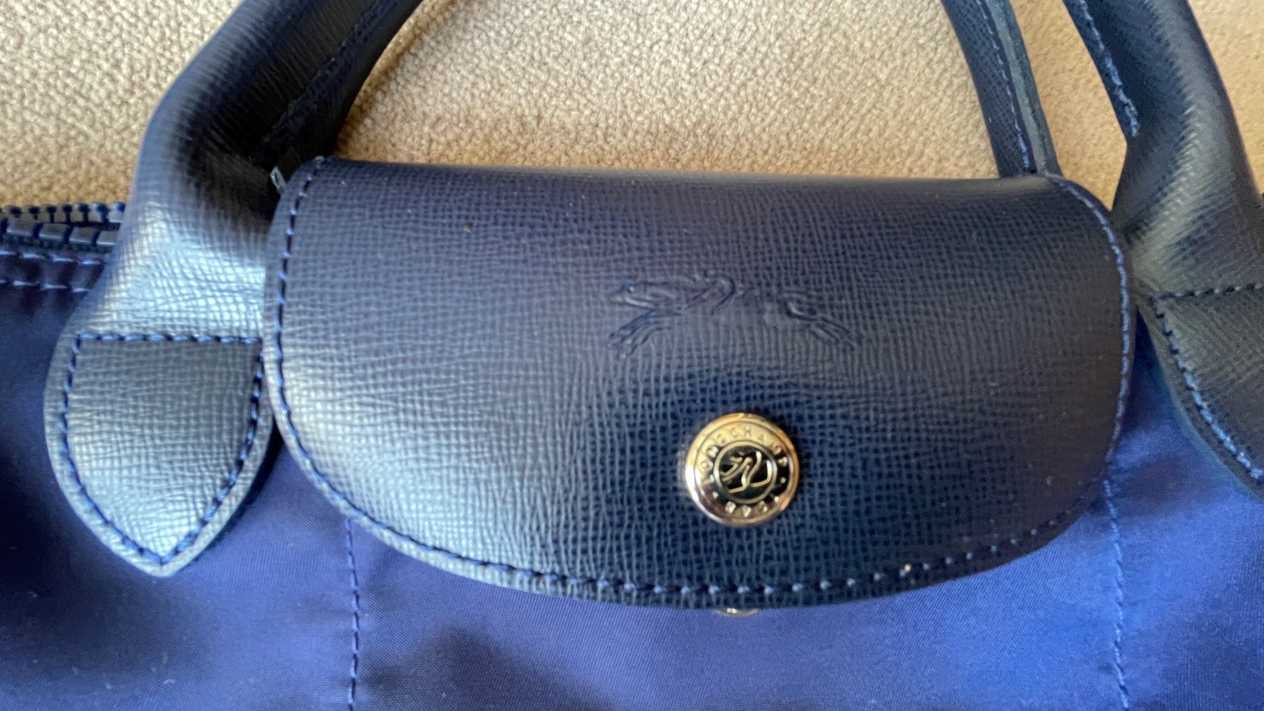 Longchamp Borse da donna: Sac Longchamp bleu marine, modèle Le Pliage – Usato da Jussy venduto da Retrove 1