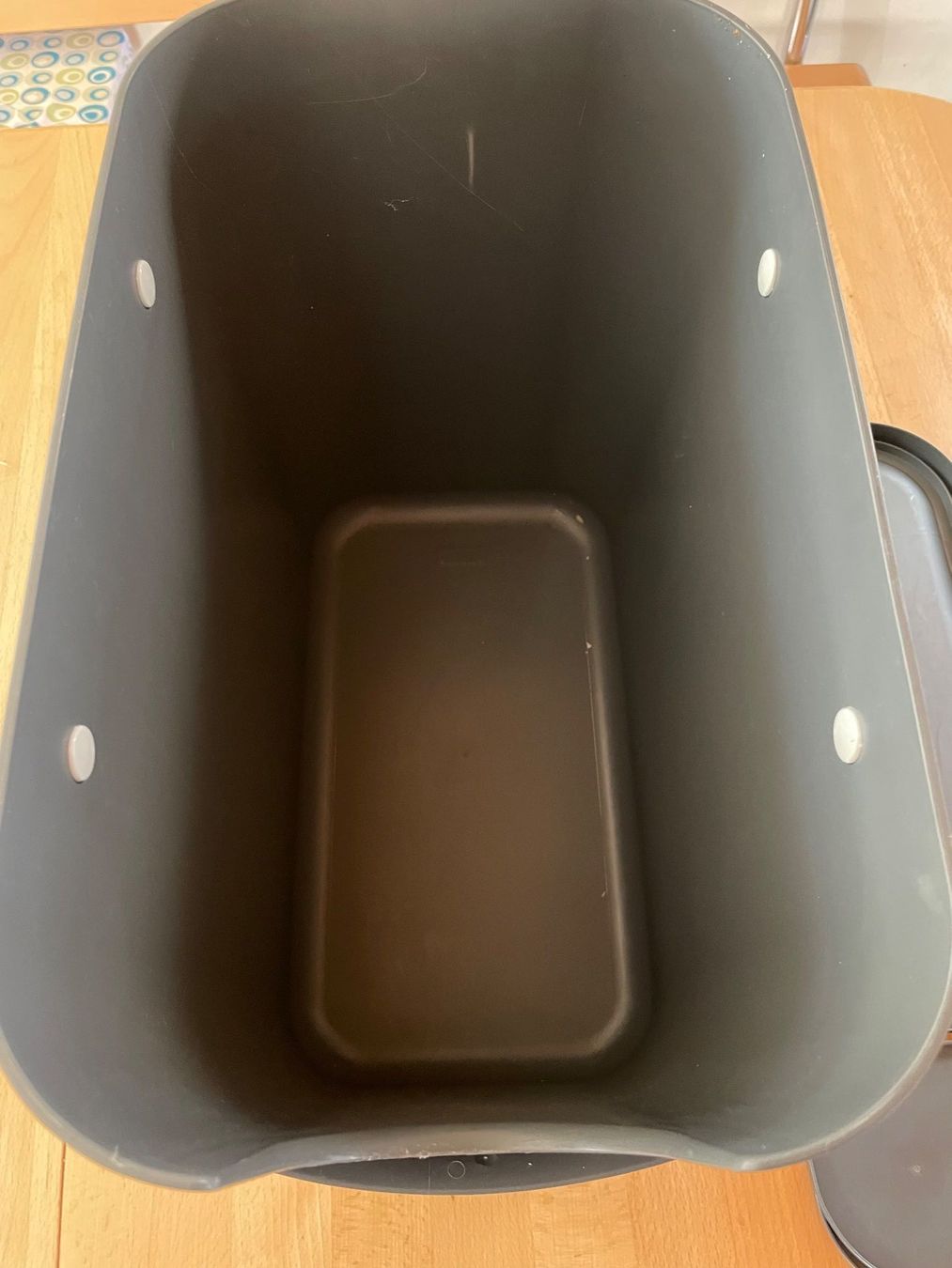Rotho Abfalleimer: Entsorgungs / Recycling Eimer von Rotho, grau – Gebraucht aus Cham von 2eye 4