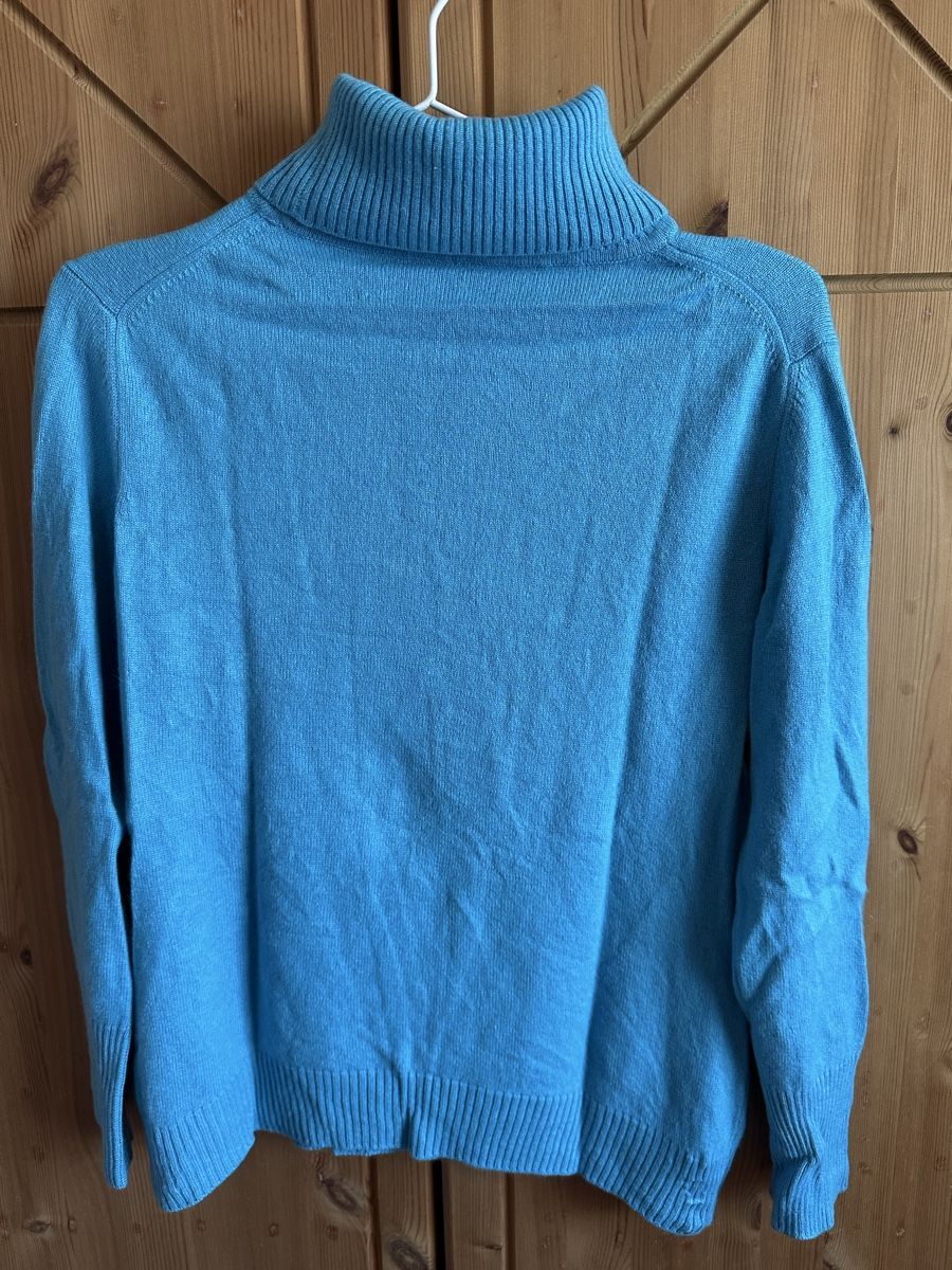 Maglioni & Felpe: Cashmere-Seide Rollkragenpullover, hellblau, Grösse M – Usato da Hergiswil NW venduto da kaufe_at_kaufmann 3