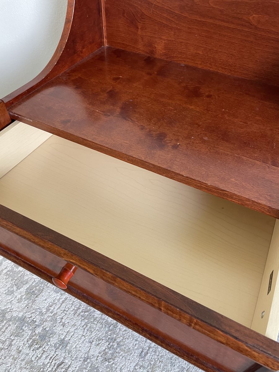 Comodini: Antiker Nachttisch mit Schublade, Vintage-Möbel – Usato da Oetwil am See venduto da mor_7bsf 2