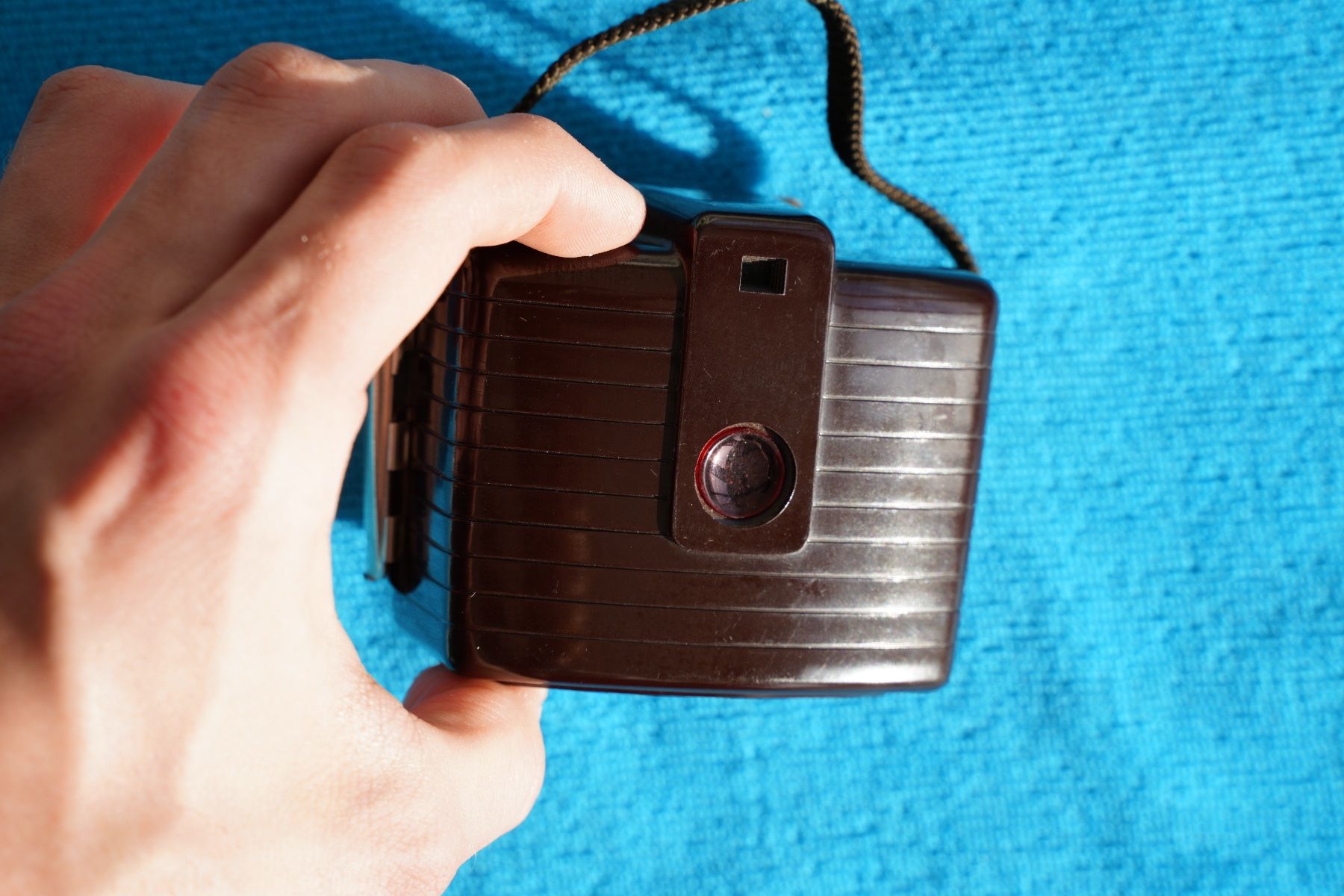 Kodak Fotocamera: Kodak Brownie Holiday Camera – Difettoso da Dagmersellen venduto da sim_zqh8 2