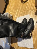 Stylish Black Boots, Size 38 - Great for Autumn!