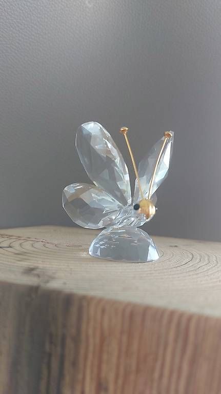 Swarovski Statuette: Swarovski Kristallfiguren Schmetterling – Usato da Altendorf venduto da dasu2