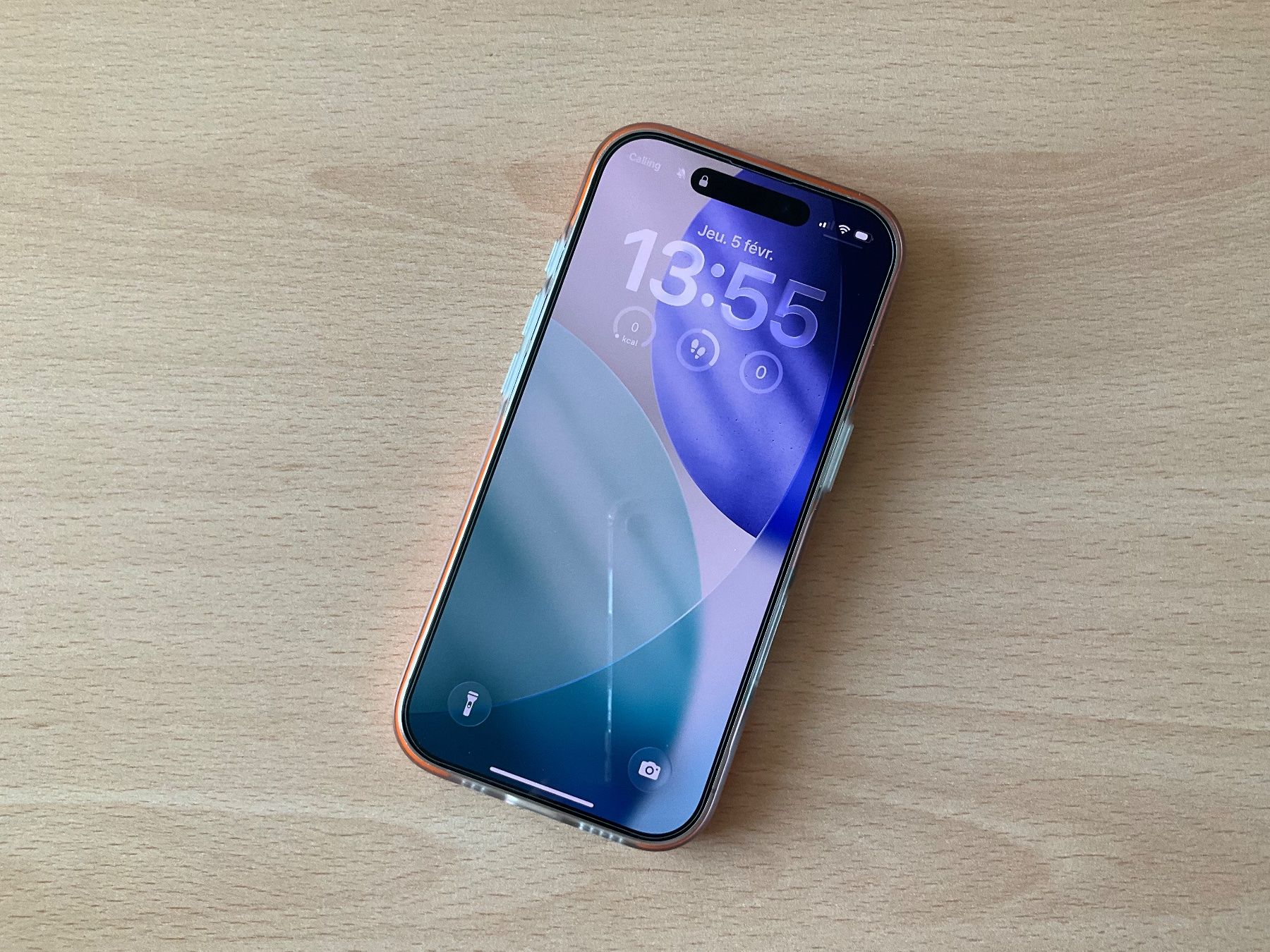 Apple Telefoni cellulari / Smartphones: iPhone 16 pro - 128 GB Blanc - Comme neuf – Usato da Renens VD venduto da johsushy
