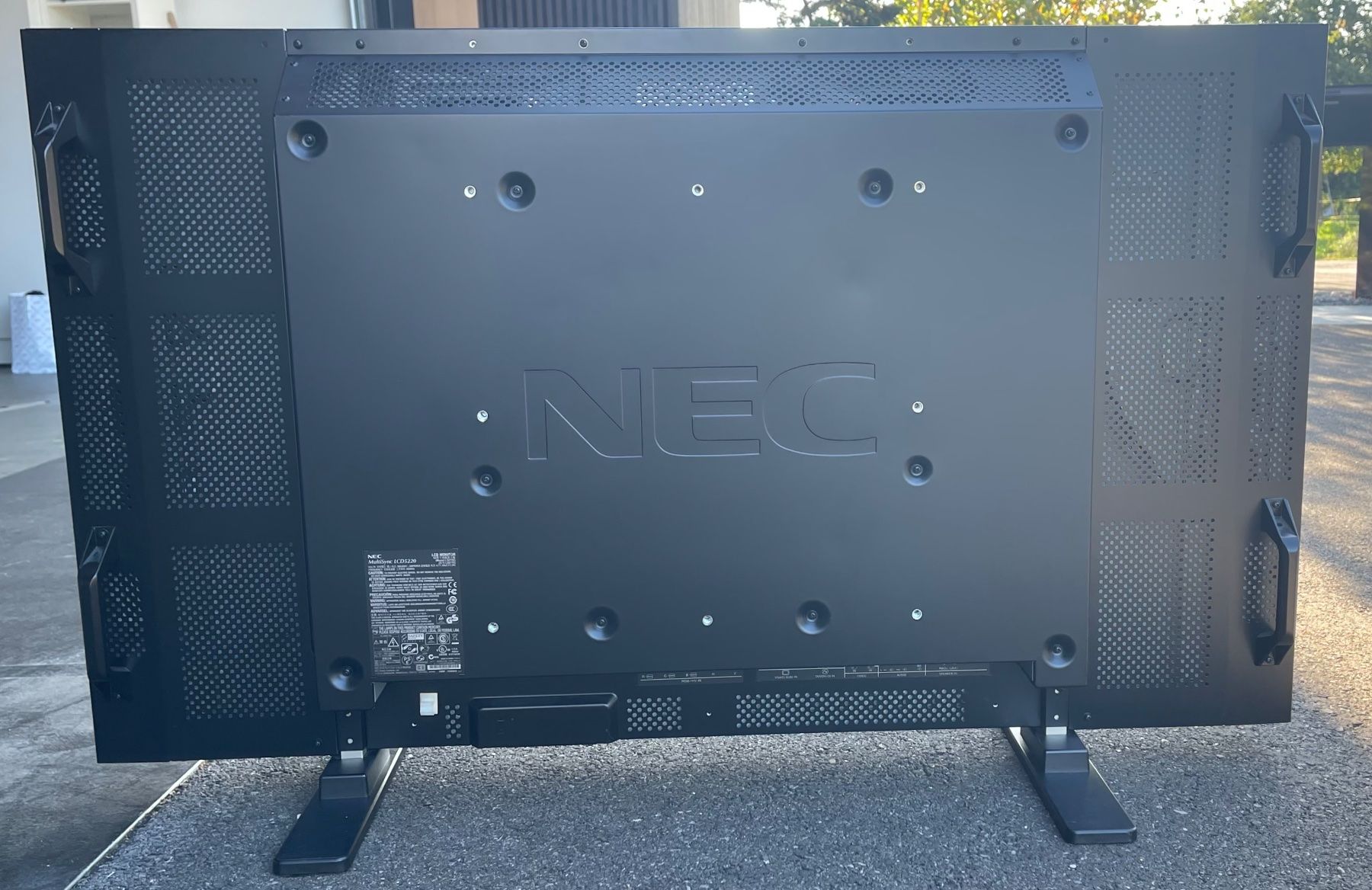 Nec Fernseher: NEC 52“ Fernseher – Gebraucht aus Sommeri von  1