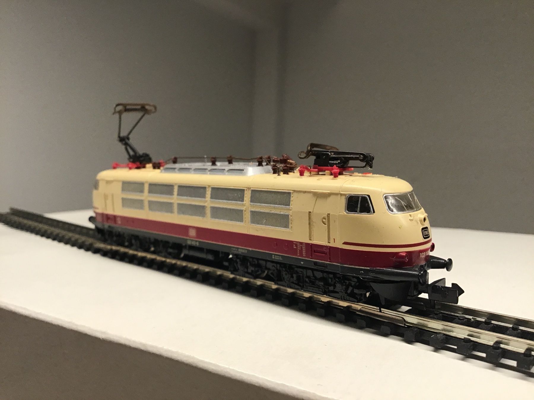 Fleischmann Modellini di ferrovie: FLEISCHMANN N Lok BR 112, Top – Usato da Männedorf venduto da Modellbau-wyss