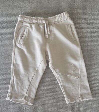 Jogginghose Zara beige Grösse 86 neu