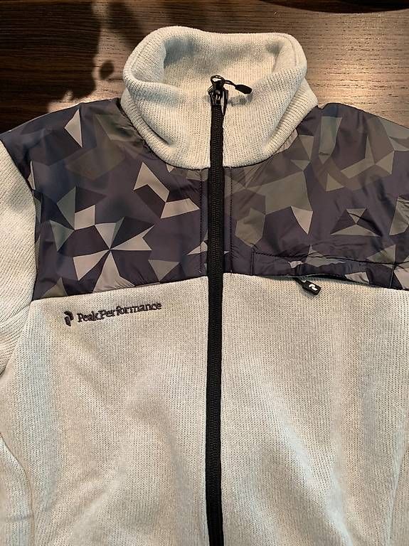 Peak Performance Vestes: Peak Performance Midlayer – Neuf (Voir description) à Altendorf par Pippa4 1