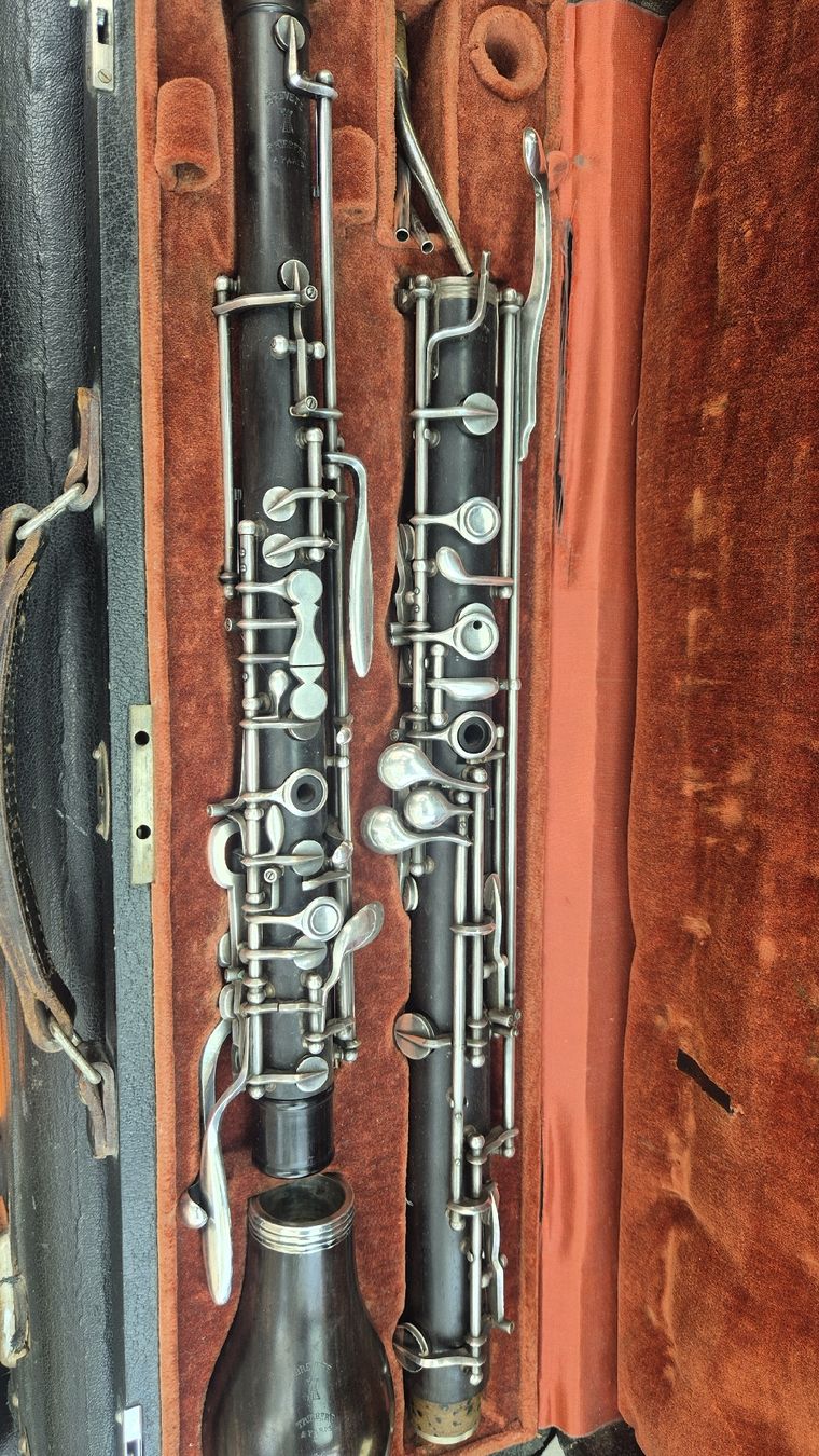 Strumenti musicali: Franzosische Oboe zu Verkaufen – Usato da Rämismühle venduto da beni0010