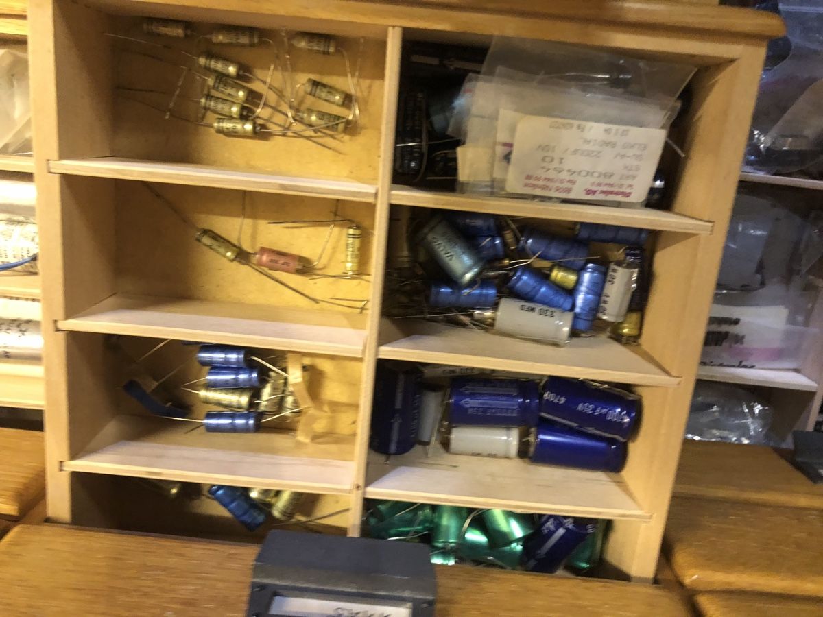 Componenti elettronici: elektronik bauteile widerstände etc hunderte teile sortiert – Nuovo (secondo la descrizione) da amden venduto da horizontblau01 6
