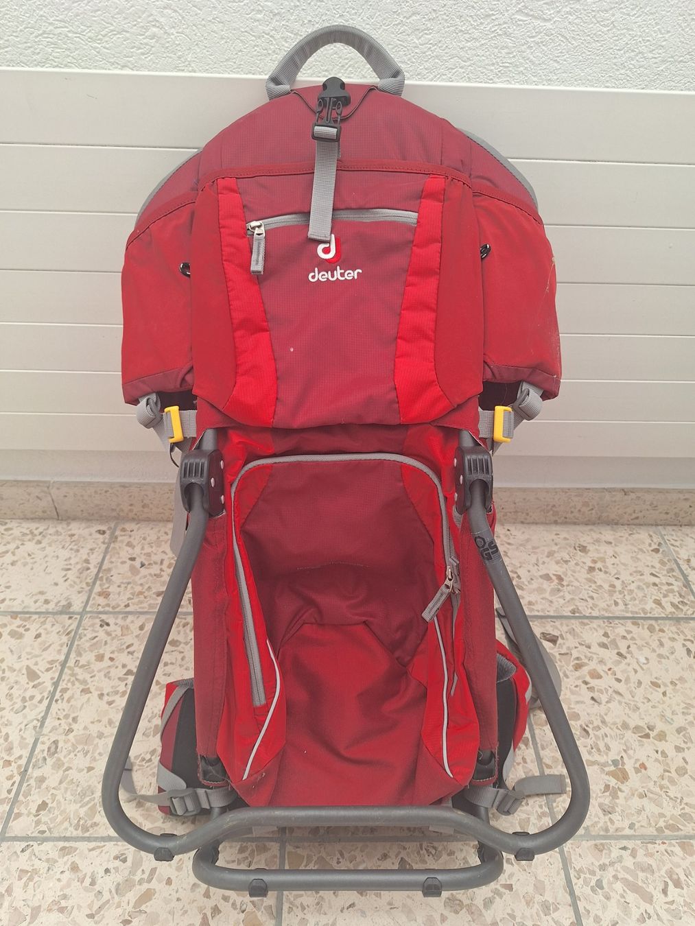 Deuter Marsupi portabebè: Kindertrage Deuter Kid Comfort II – Usato da Zürich venduto da ale_wjm7