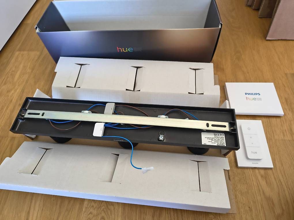 Philips Lampadari & plafoniere: Philips Hue Runner – Usato da Kastanienbaum venduto da mmi_wmy6 1