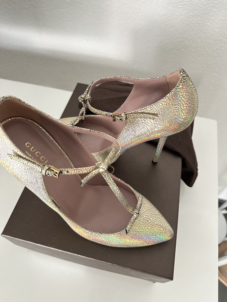 Gucci Scarpe da donna: Gucci Nizza Laser Platinum size 39 – Nuovo (secondo la descrizione) da Grenchen venduto da ylo_8mlq 1