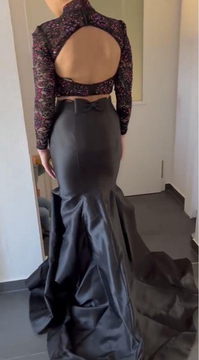 Kleider: Elegantes Abendkleid Spitze – Neu (gemäss Beschreibung) aus Perlen von H.Spa 2