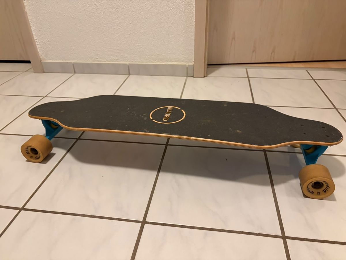 Madrid Skateboards: Longboard – Usato da Berikon venduto da Dusche 1