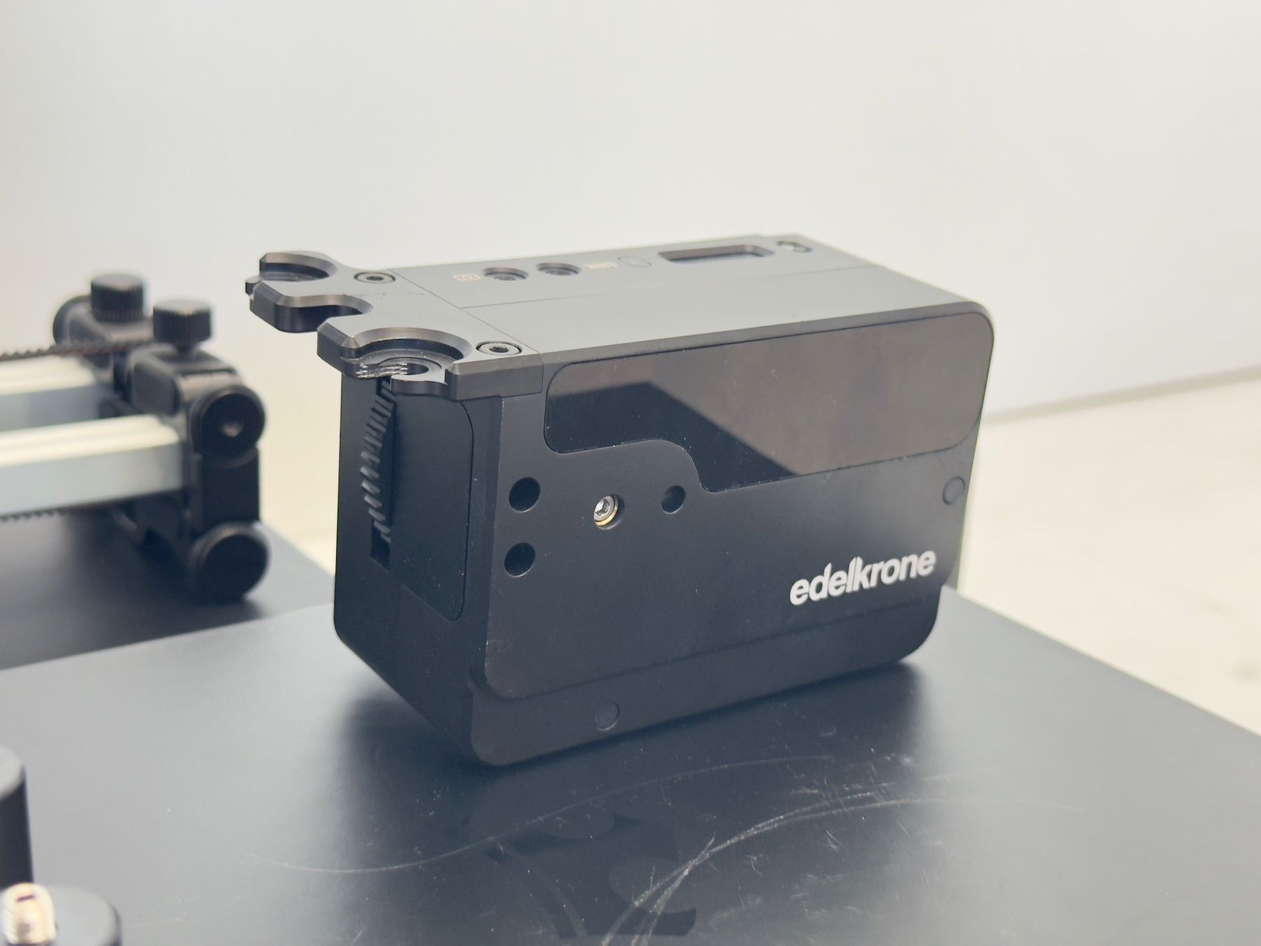 Edelkrone Altri Accessori: Edelkrone HeadPLUS v2  + SliderPLUS Pro - Kit Complet – Usato da Le Lignon venduto da EAS 7