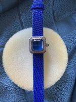 Montre Corum bleue