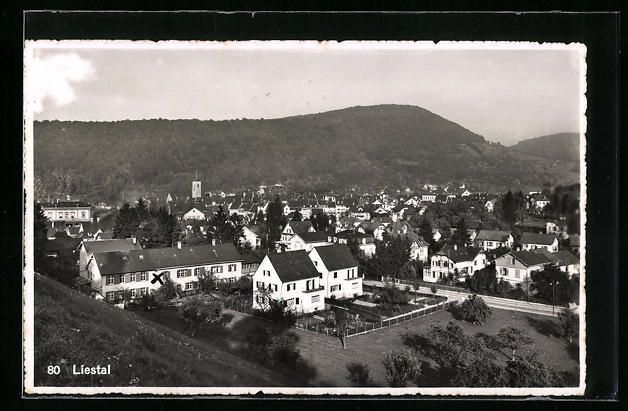 Cartoline postali: Liestal, Ortsansicht aus der Vogelschau – Usato da Berlin venduto da bartko-reher