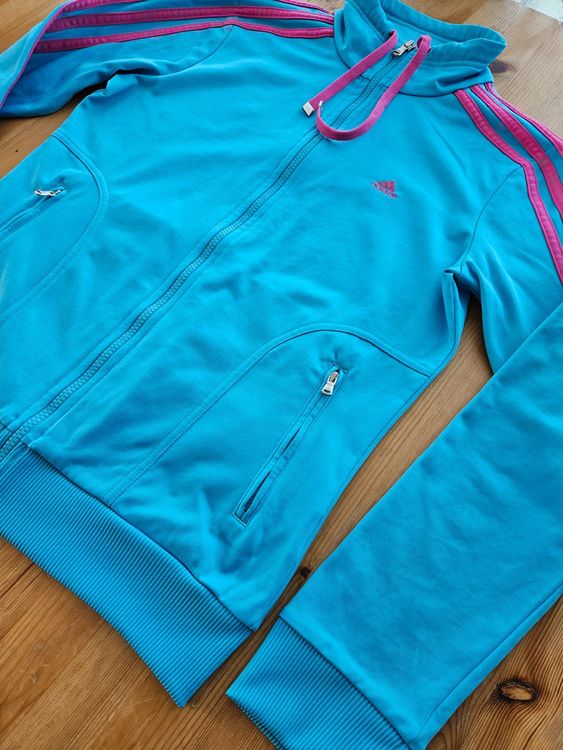 Adidas Giacche: Jacke adidas Grösse M retro Pullover – Usato da Niederrohrdorf venduto da United-Village-Trade 2