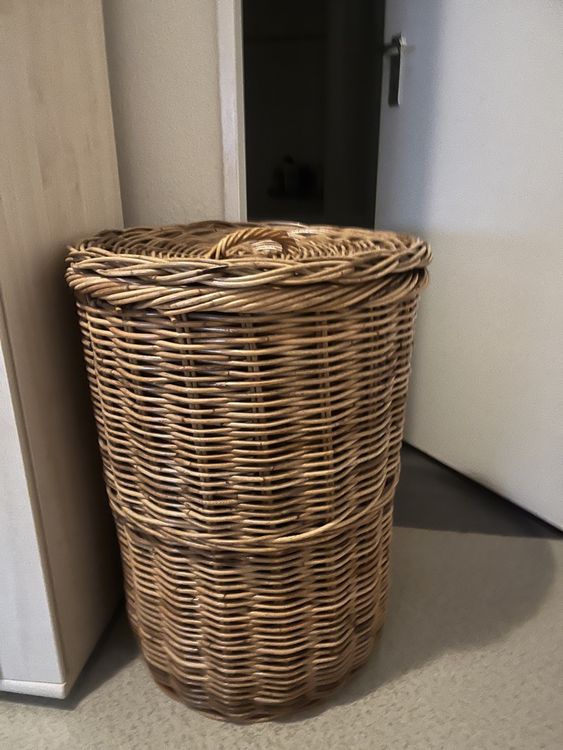 Wäschekorb Wäschetonne Rattan Korb Wäsche (Gebraucht) in Wettingen für ...