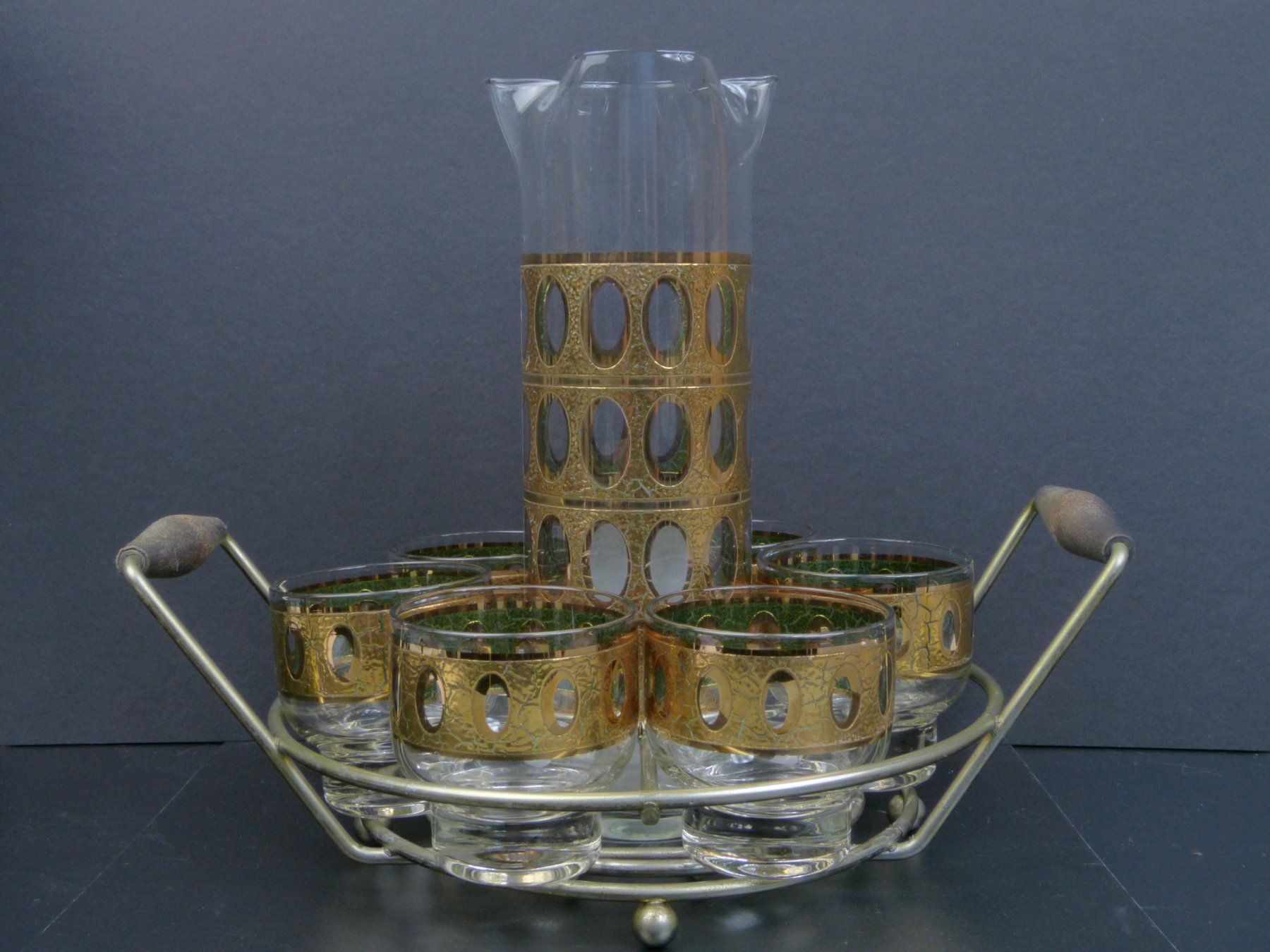 Set di piatti: Apero Set 6 Craquelé Effekt Gläser + Karaffe mit Gestell – Usato da Rheineck venduto da amity 2